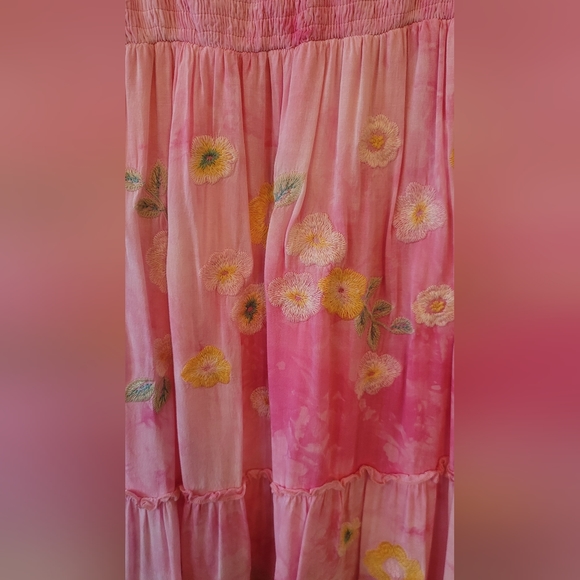 Boutique embroidered dress small - Picture 3 of 4